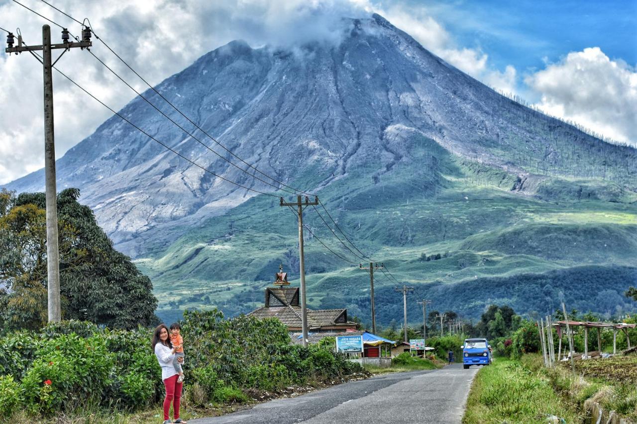 Nachelle Homestay ブラスタギ エクステリア 写真