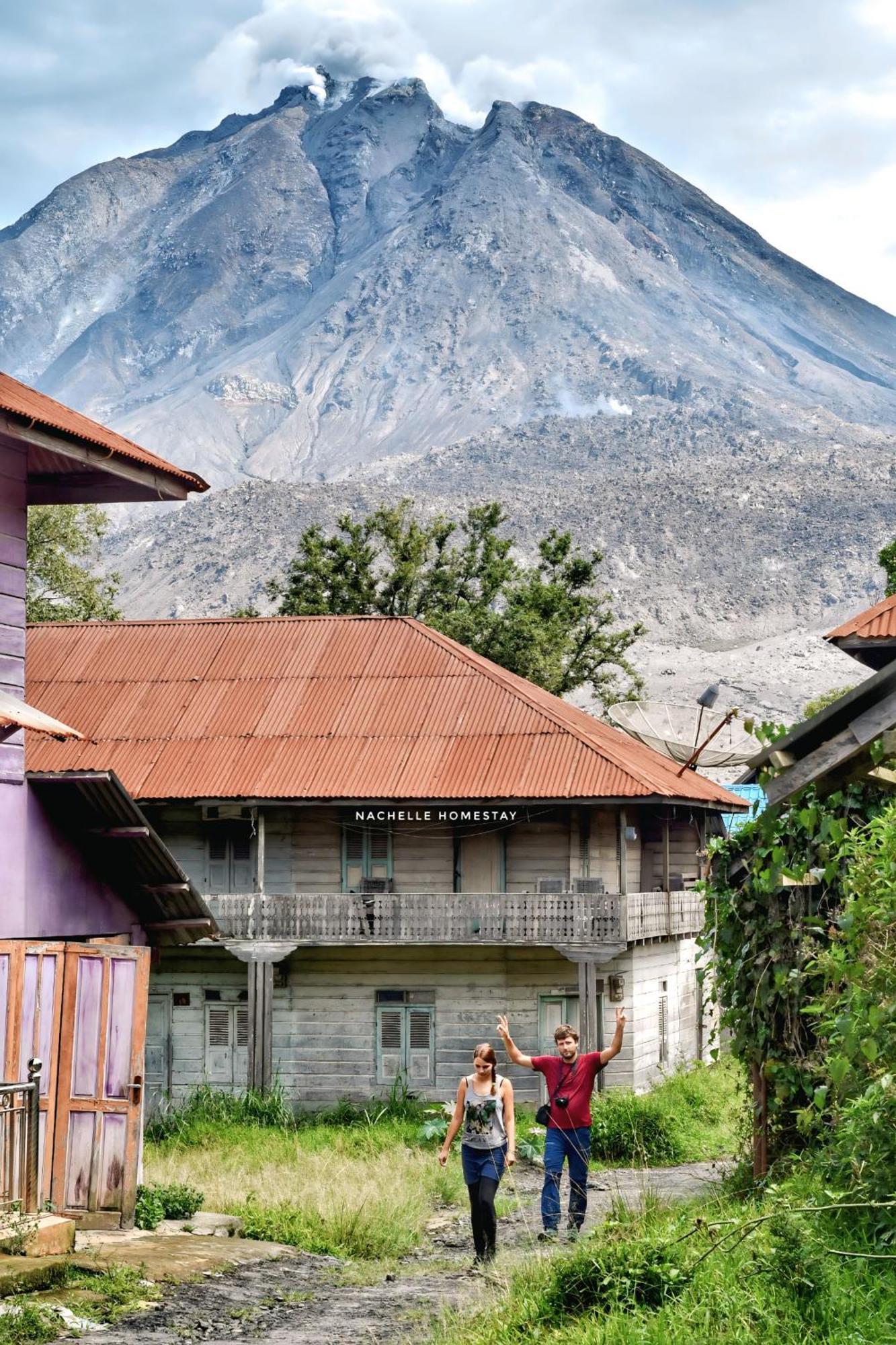 Nachelle Homestay ブラスタギ エクステリア 写真